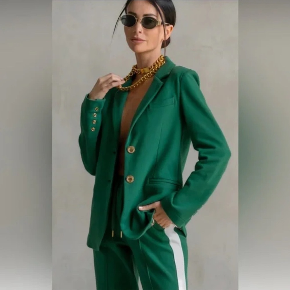 Care Tucker Morrison Interlock Blazer Ivy Green Gold Buttons